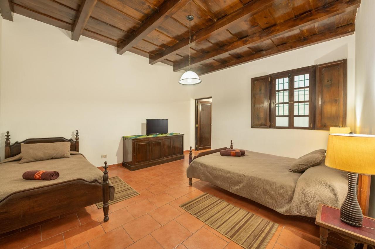 Ferienwohnung Casita Tumbergia Antigua Exterior foto