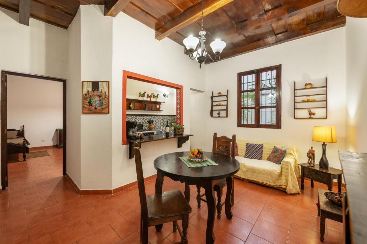 Ferienwohnung Casita Tumbergia Antigua Exterior foto